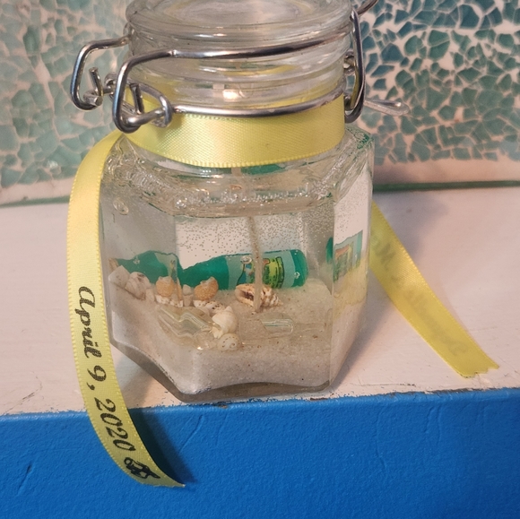 Ocean Beach Themed Gel Candles - Picture 6 of 8